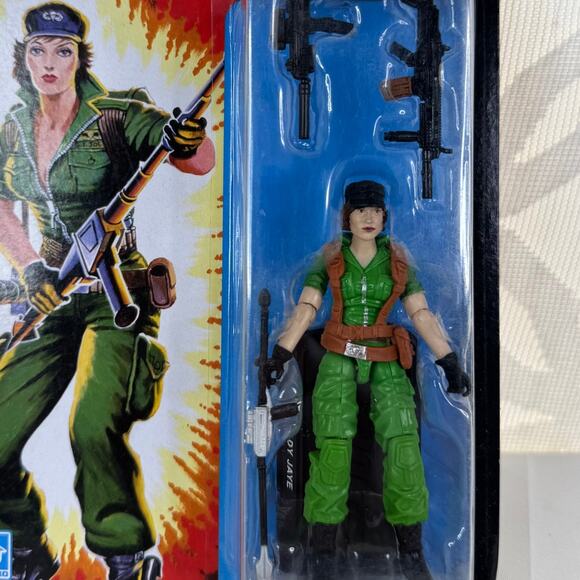 Gi Joe Retro Collection 3.75” Lady Jaye Walmart Exclusive 2020 - Picture 3 of 5